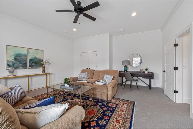 8006 W Claverton Street, Rogers, AR 72758