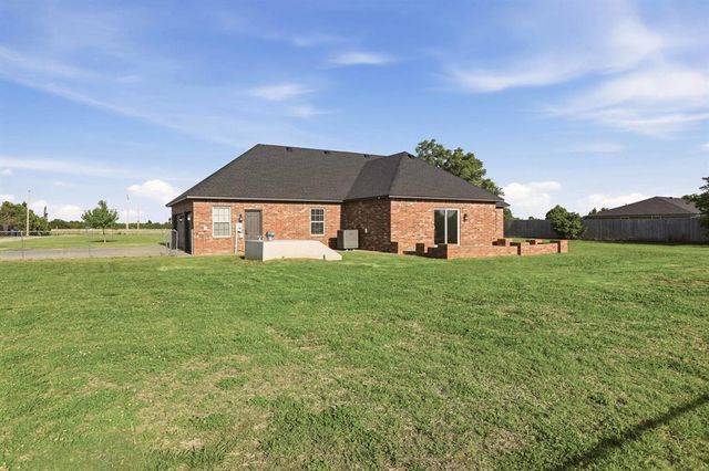 8609 S Rockwell Avenue, Oklahoma City, OK 73169