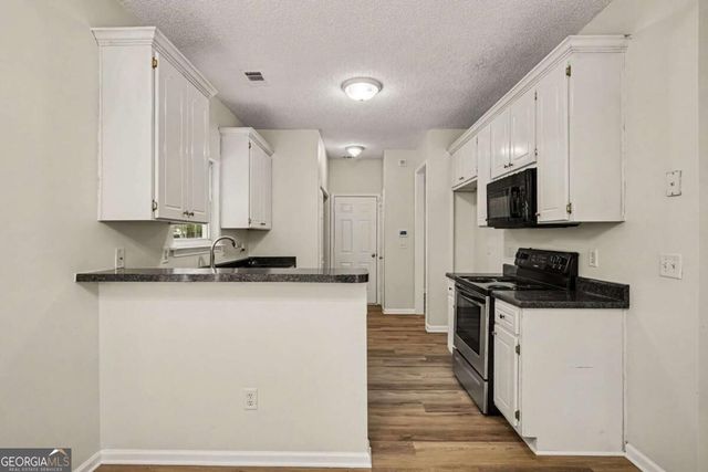 311 Sweetbriar Lane, Griffin, GA 30224
