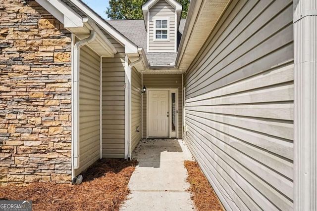 311 Sweetbriar Lane, Griffin, GA 30224