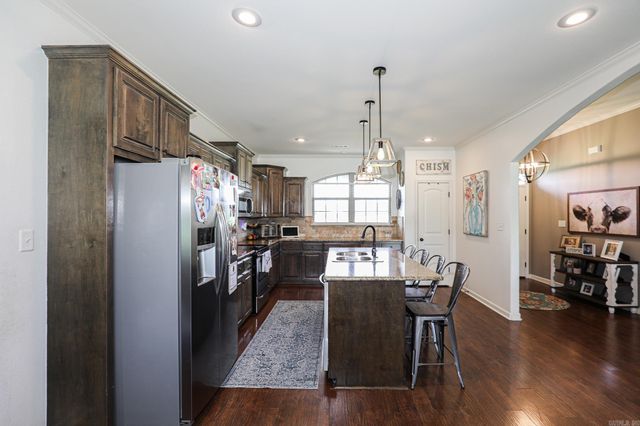 7073 Rolling Meadow Loop, Benton, AR 72015