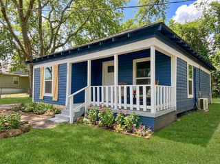 703 E Wright, Marshall, TX 75670