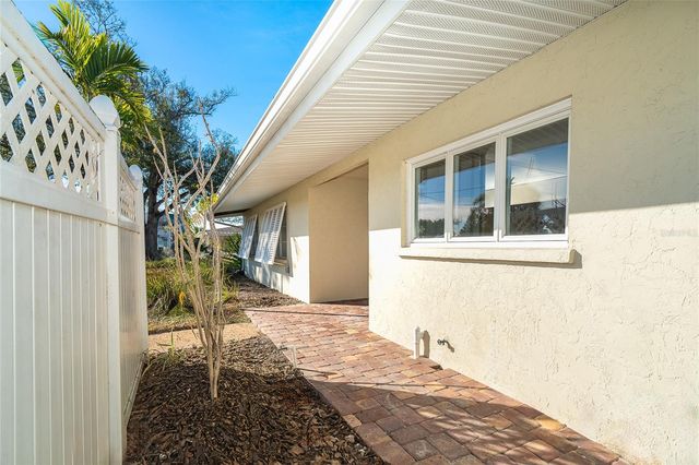 1260 S MARYKNOLL ROAD, Englewood, FL 34223