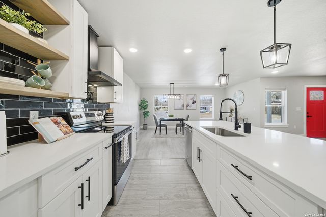 310 Linda Lou, San Antonio, TX 78223