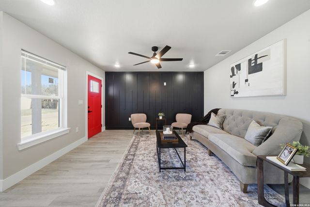 310 Linda Lou, San Antonio, TX 78223