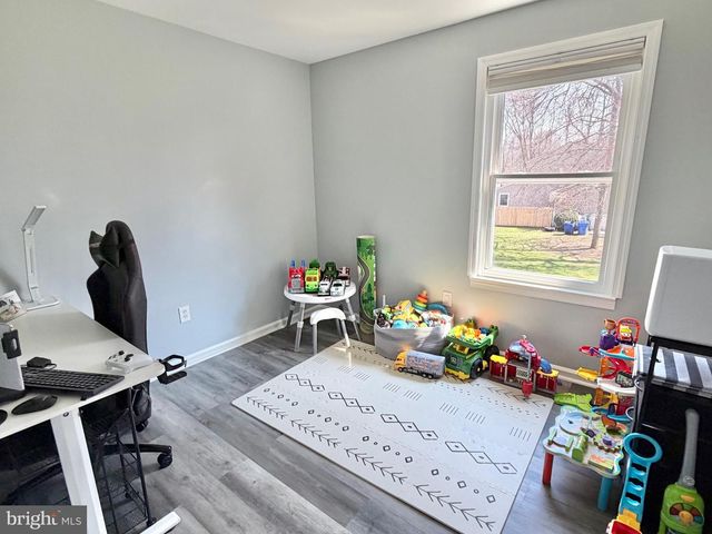3 EVERGREEN LN, Burlington, NJ 08016