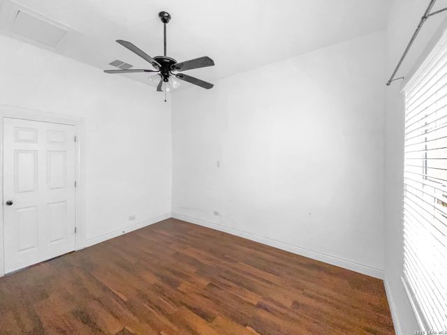 223 Porter, San Antonio, TX 78210