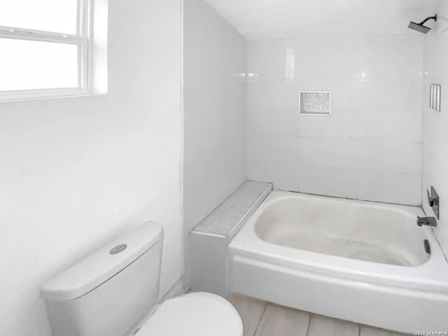 223 Porter, San Antonio, TX 78210