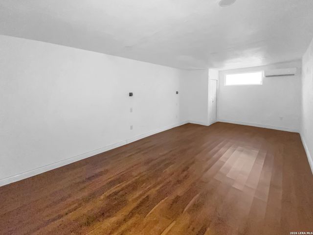 223 Porter, San Antonio, TX 78210