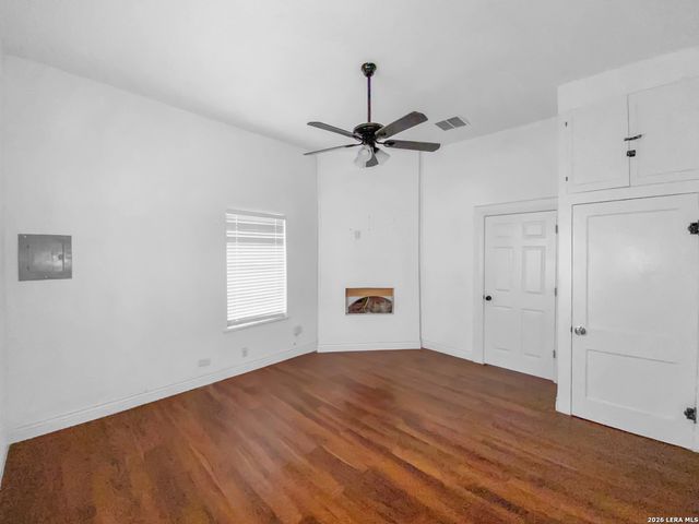 223 Porter, San Antonio, TX 78210