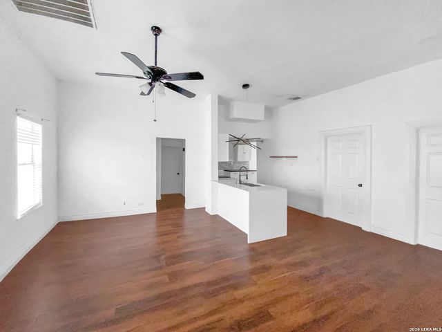 223 Porter, San Antonio, TX 78210