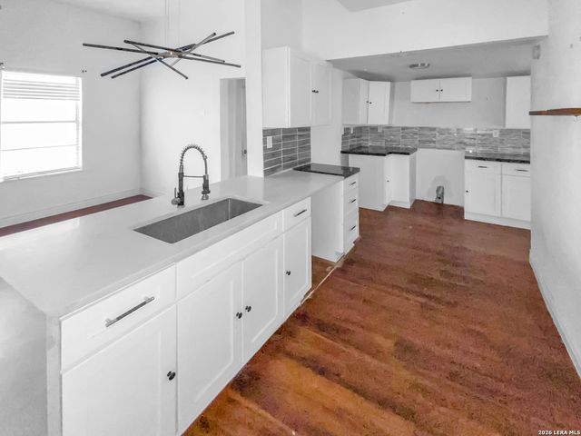 223 Porter, San Antonio, TX 78210