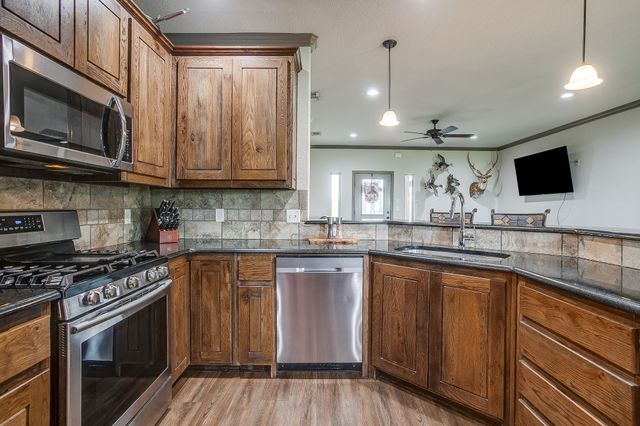 505 Double Tree Lane, Lipan, TX 76462