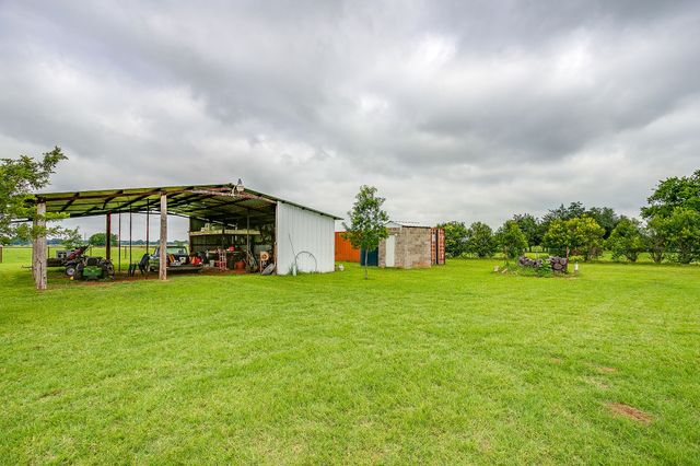 505 Double Tree Lane, Lipan, TX 76462