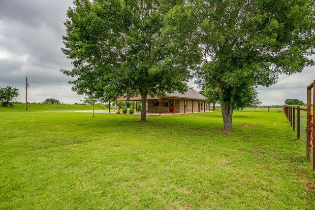 505 Double Tree Lane, Lipan, TX 76462