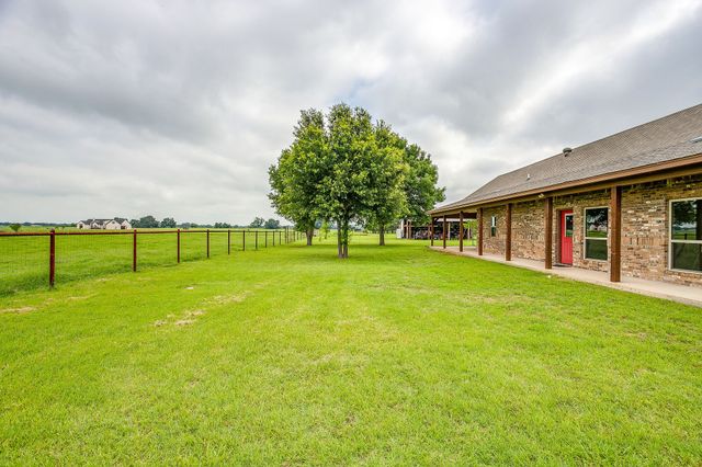 505 Double Tree Lane, Lipan, TX 76462