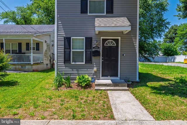 38 S QUEEN ST, Dover, DE 19904
