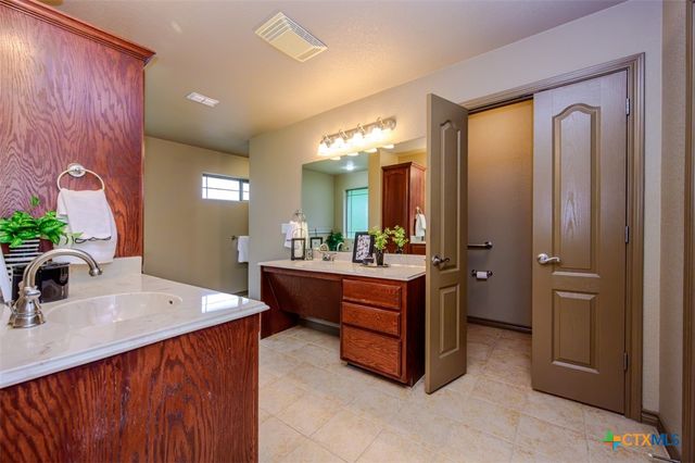 334 Stoneham Lane, Killeen, TX 76542