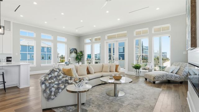 11382 Starfish, Galveston, TX 77554