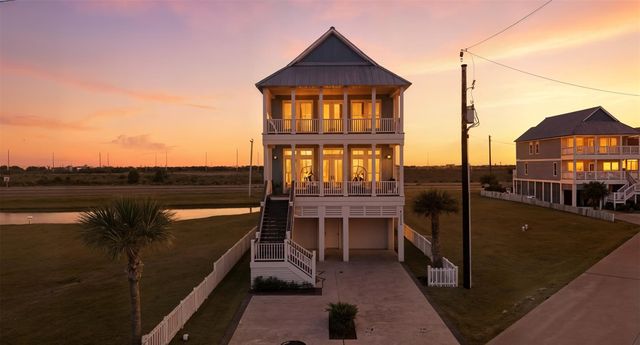 11382 Starfish, Galveston, TX 77554