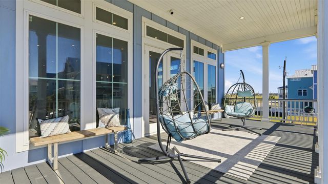 11382 Starfish, Galveston, TX 77554