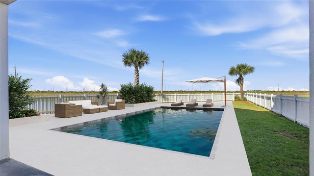 11382 Starfish, Galveston, TX 77554
