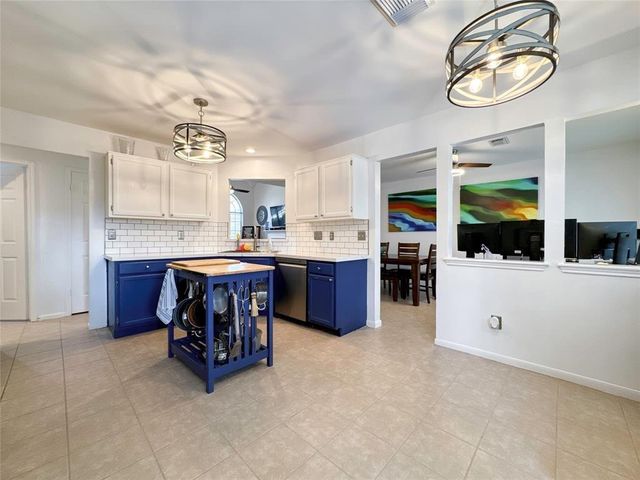 5202 Spring Circle Drive, Pearland, TX 77584