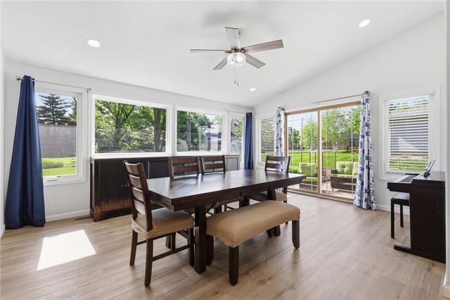 5645 Meadow View Drive, Shawnee, KS 66226
