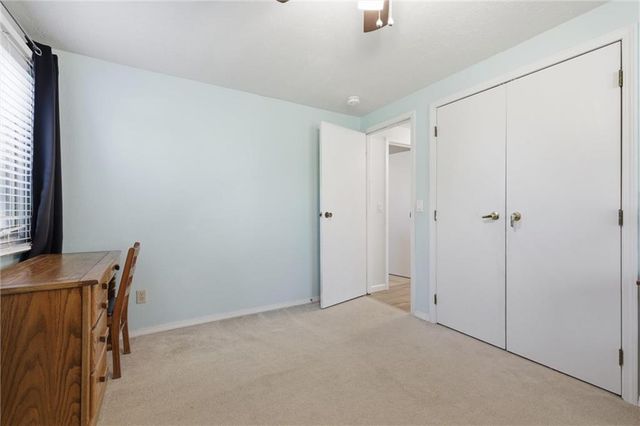 5645 Meadow View Drive, Shawnee, KS 66226