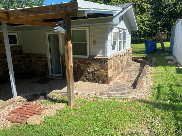 27 Rock Creek Drive, Canadian, OK 74425