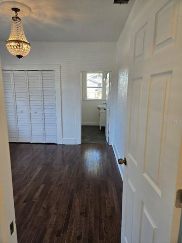 211 W ALVA STREET, Tampa, FL 33603