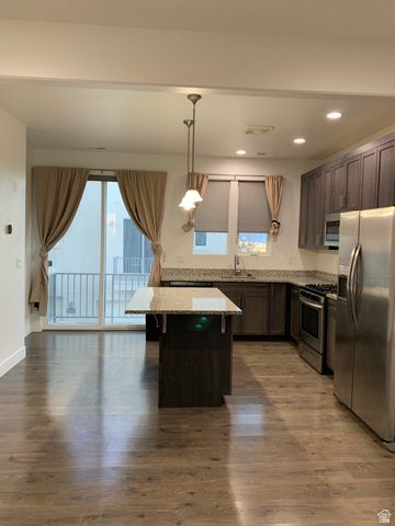 6226 W BIRCH RUN RD, South Jordan, UT 84009