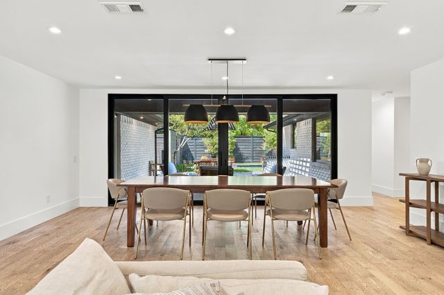 6915 Stefani Drive, Dallas, TX 75225