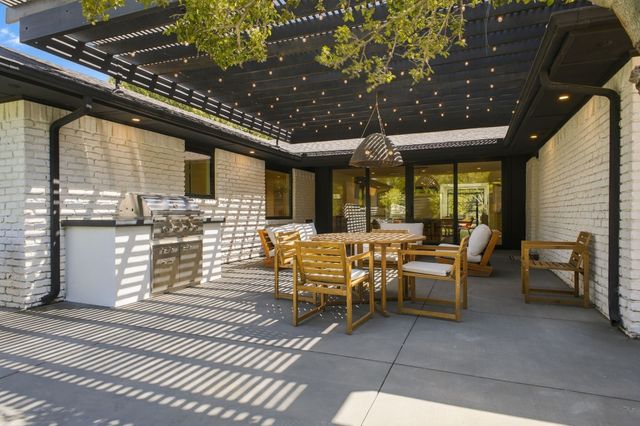 6915 Stefani Drive, Dallas, TX 75225