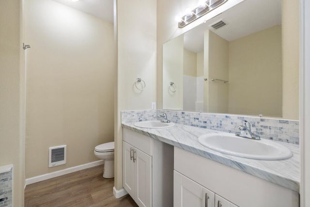 330 N Elm Street, Merrill, OR 97633