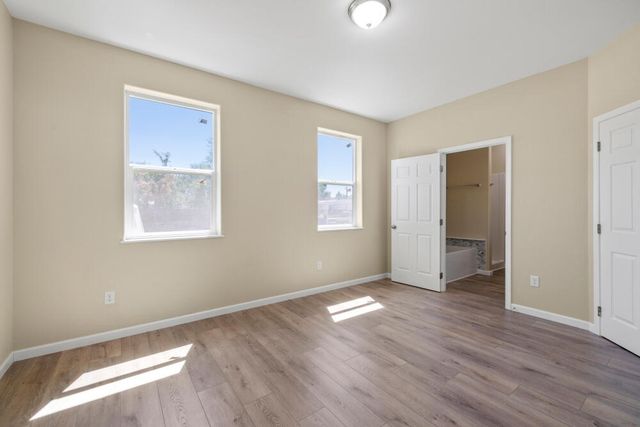 330 N Elm Street, Merrill, OR 97633