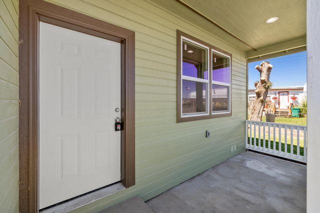 330 N Elm Street, Merrill, OR 97633