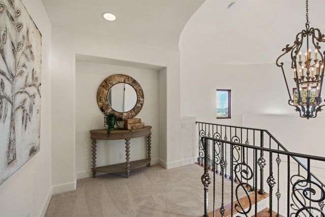 2405 Lewis Dr, Sebastopol, CA 95472