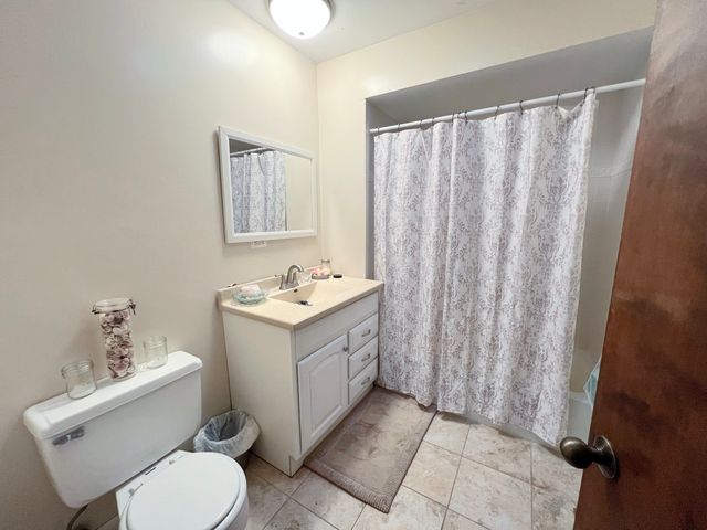 47W185 Kelley Road, Hampshire, IL 60140