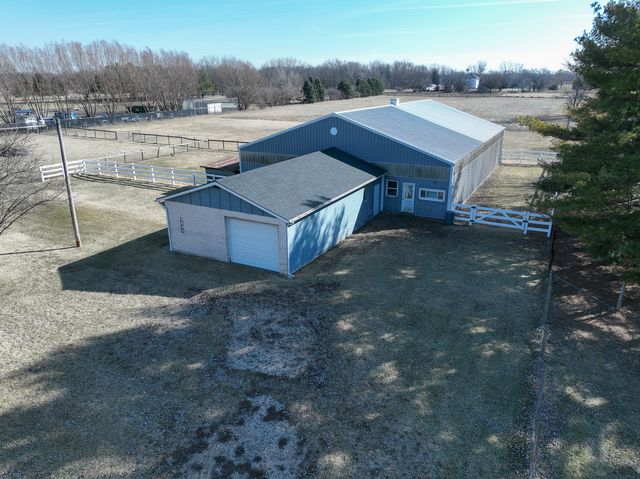 47W185 Kelley Road, Hampshire, IL 60140