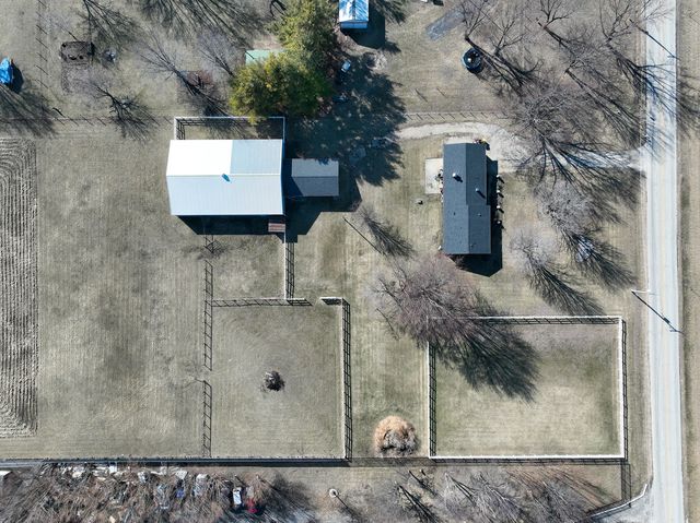 47W185 Kelley Road, Hampshire, IL 60140