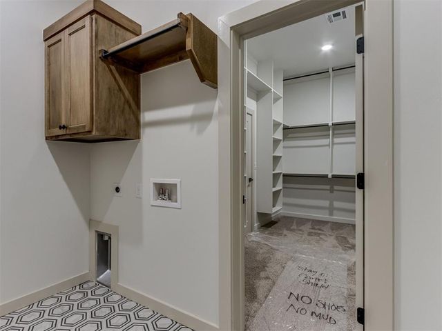 5709 NW 154th Terrace, Edmond, OK 73013