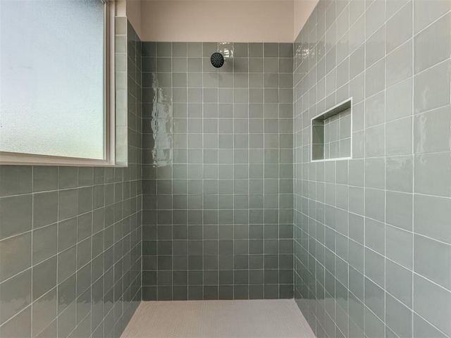 5709 NW 154th Terrace, Edmond, OK 73013