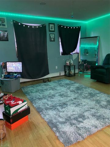 801 E 163rd Street, Bronx, NY 10456