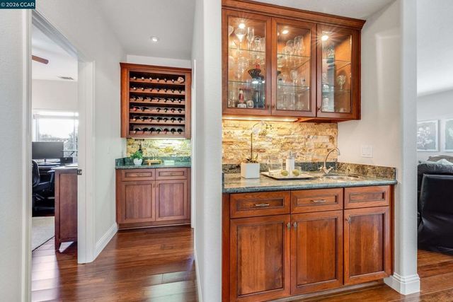 25 Westbourne Court, Danville, CA 94506