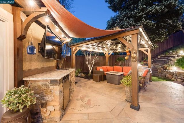 25 Westbourne Court, Danville, CA 94506