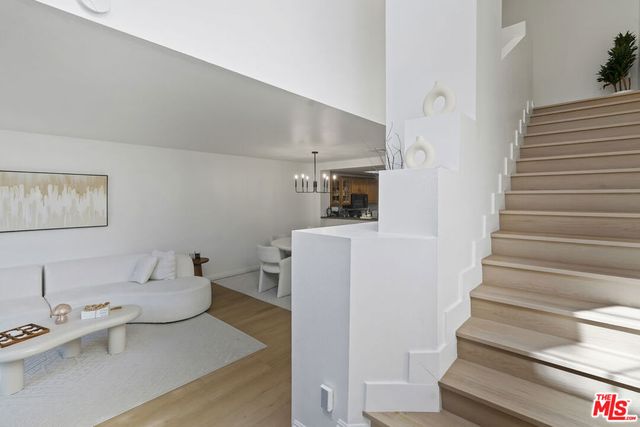4240 Lost Hills Road 903, Agoura Hills, CA 91301