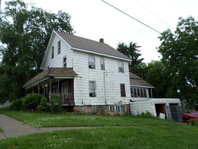 203 George Street, Kendall, WI 54638