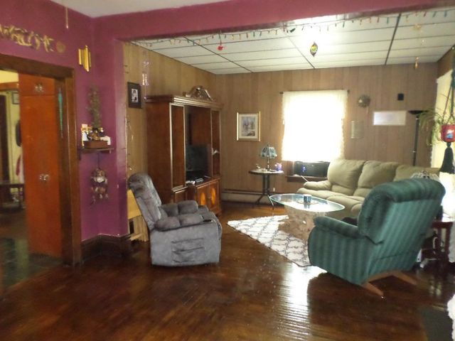 203 George Street, Kendall, WI 54638