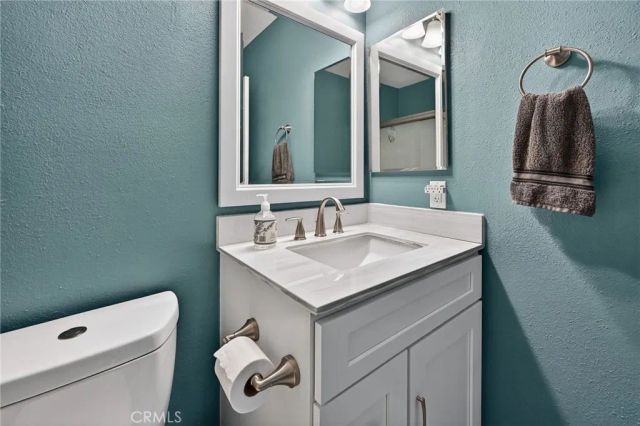 25 Cheyenne, Irvine, CA 92604